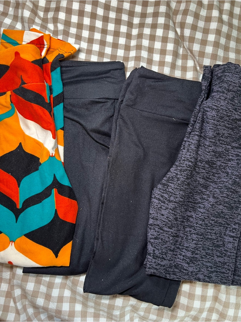 Bundle of 4 LuLaRoe Kids’ Leggings- Black, Grey Speck, & Abstract